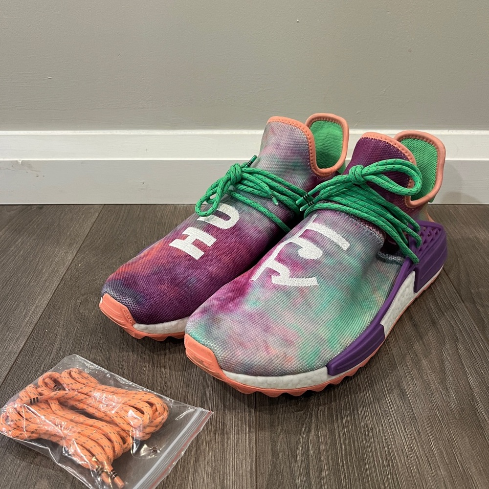 adidas Human Race NMD - Pharrell Holi Festival - Chalk Coral
